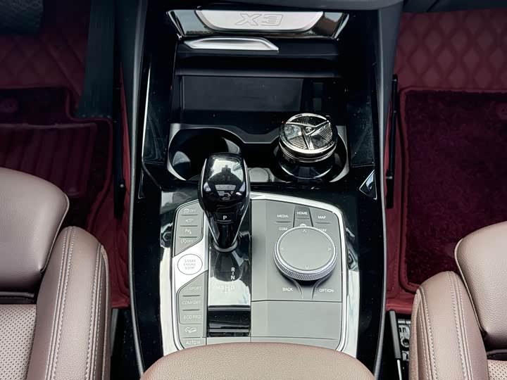 Фото 23 - BMW X3