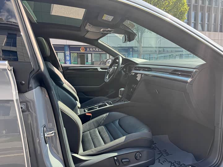 Фото 9 - Volkswagen CC