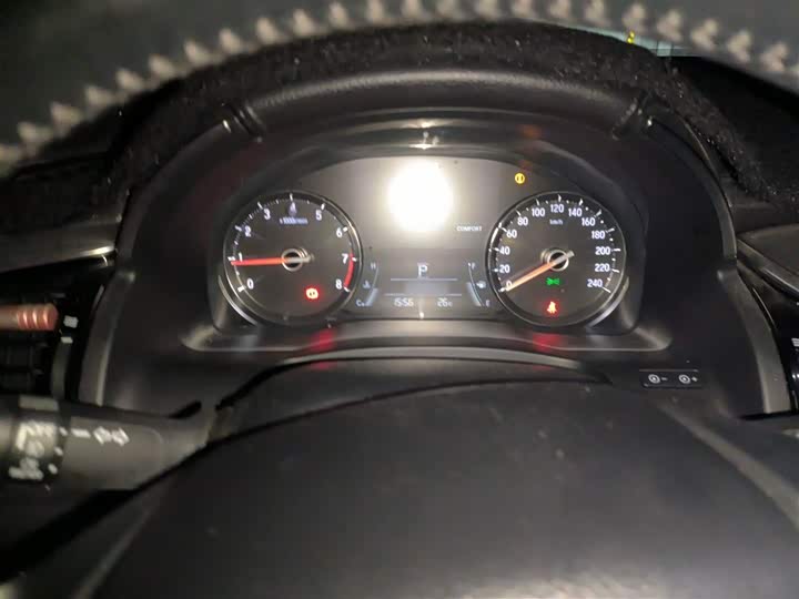 Фото 4 - Honda Avancier