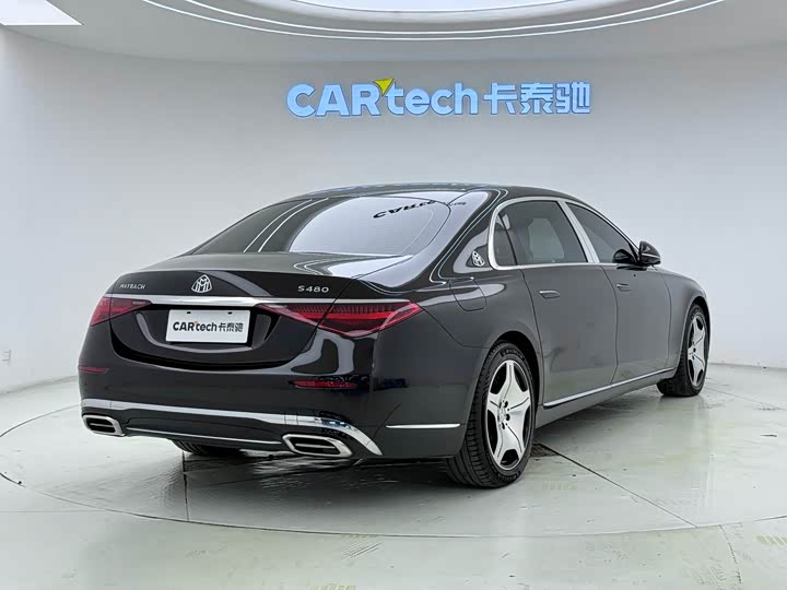 Фото 6 - Mercedes-Benz Maybach S-Class