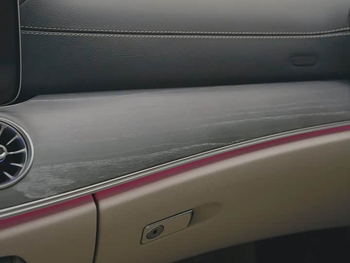 Фото 16 - Mercedes-Benz CLS-Class