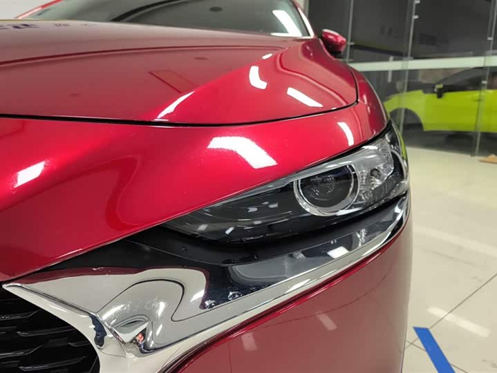 Фото 5 - Mazda 3 (Axela)