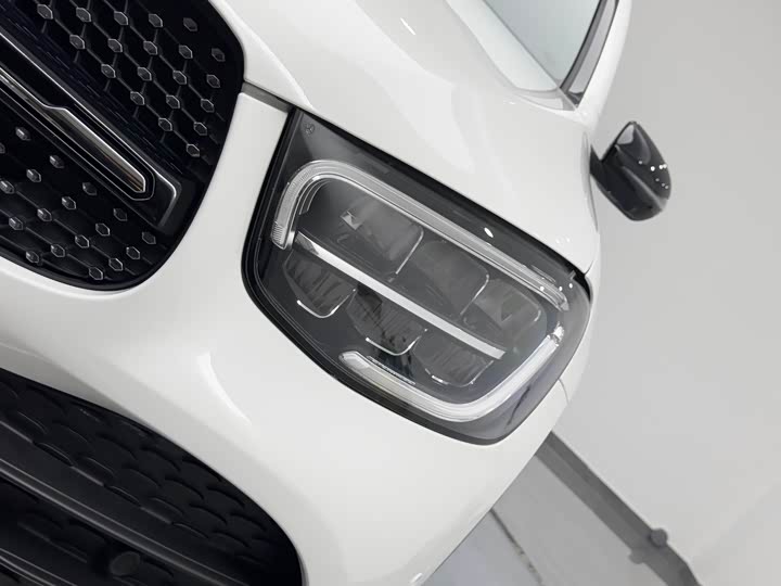 Фото 18 - Mercedes-Benz GLC-Class Coupe