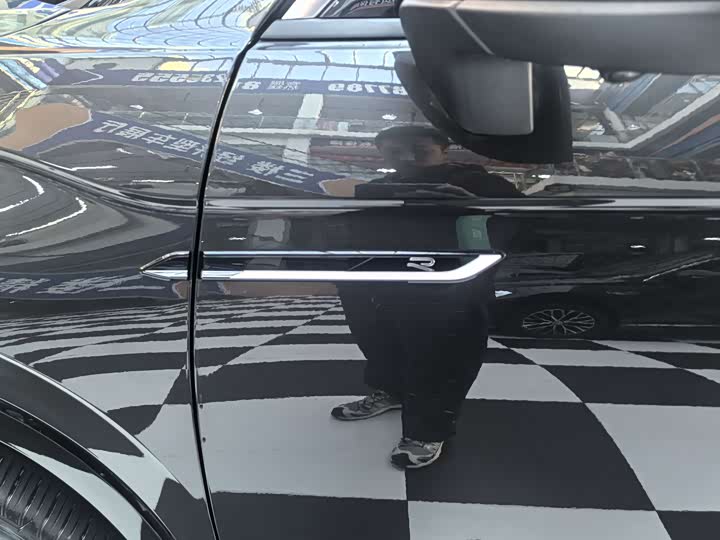 Фото 21 - Volkswagen Tayron