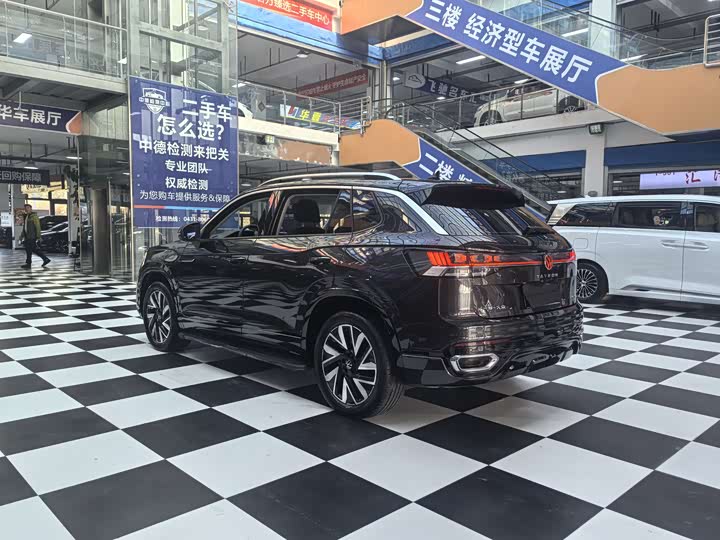 Фото 7 - Volkswagen Tayron