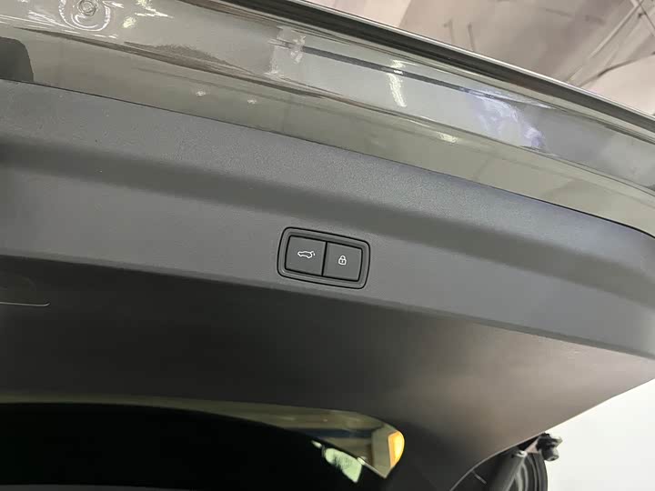 Фото 8 - LiXiang L7