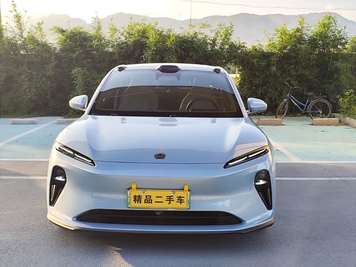 Фото 2 - Nio ET5