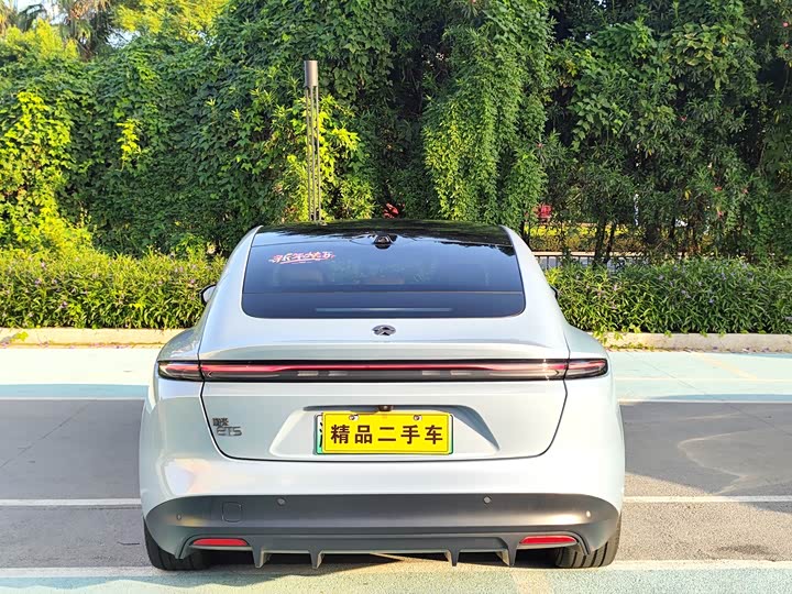 Фото 4 - Nio ET5