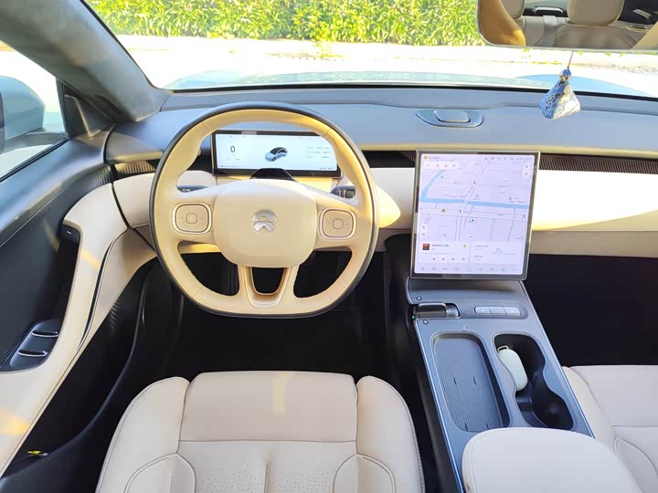 Фото 9 - Nio ET5