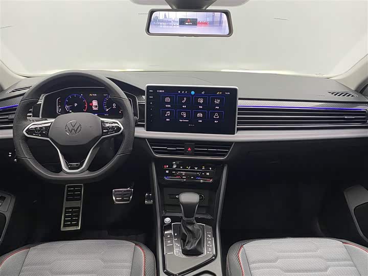 Фото 2 - Volkswagen Tiguan X