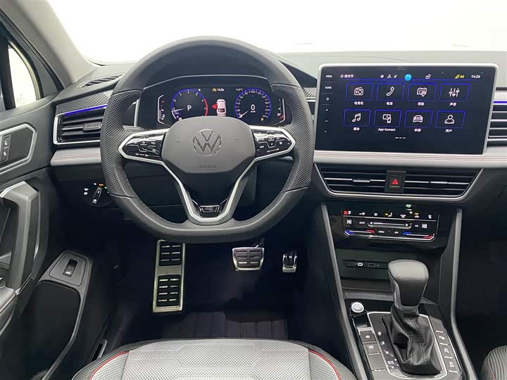 Фото 3 - Volkswagen Tiguan X