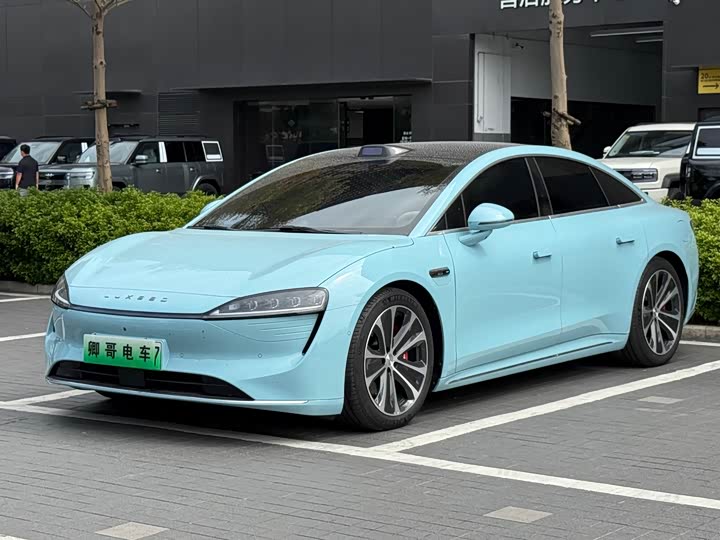 Фото 1 - Luxeed S7