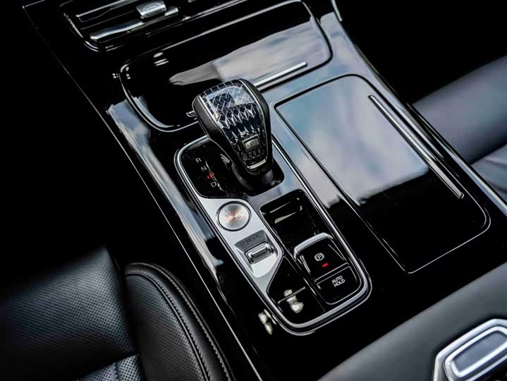 Фото 17 - GAC Trumpchi M8