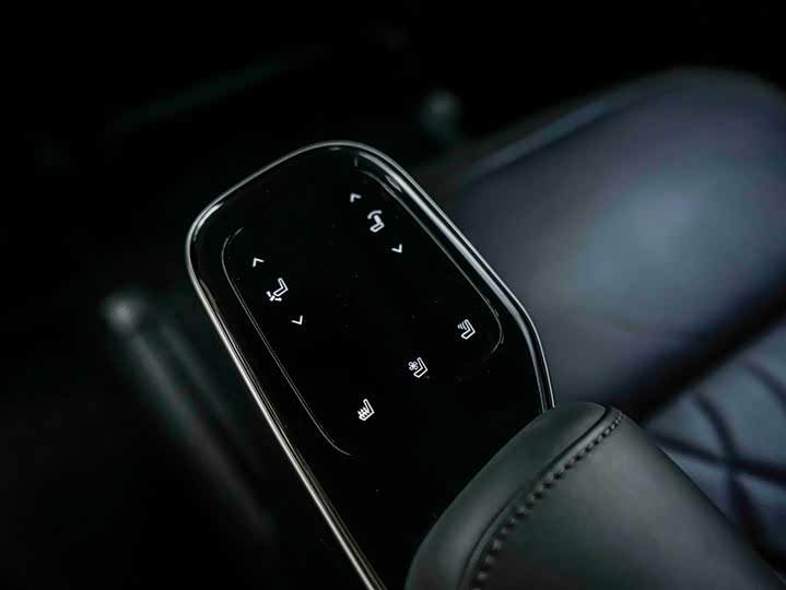 Фото 26 - GAC Trumpchi M8