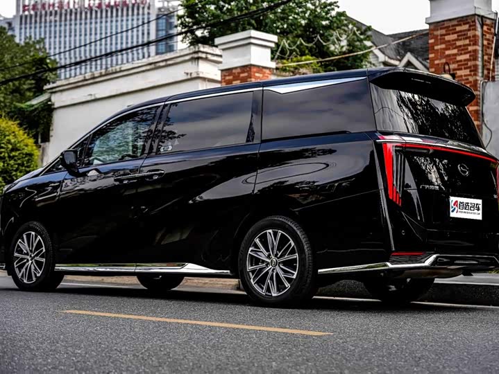 Фото 7 - GAC Trumpchi M8