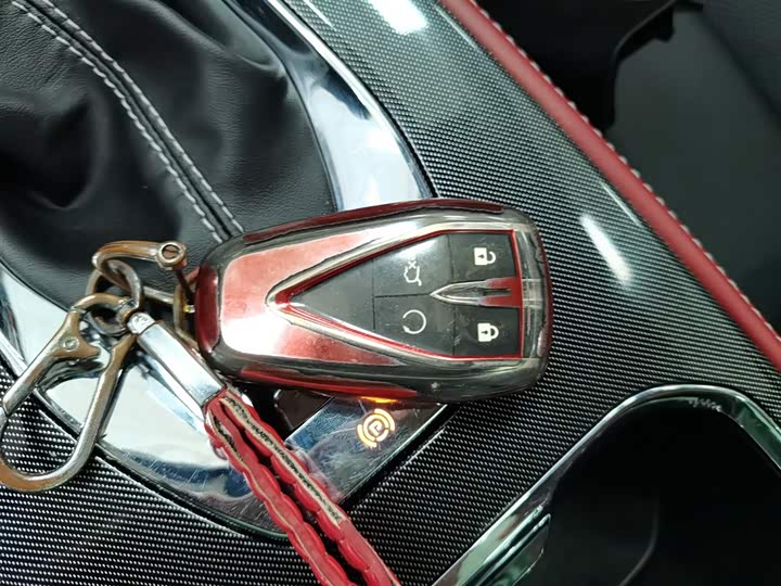 Фото 9 - Changan Oshan X5