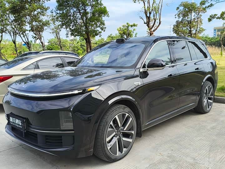 Фото 1 - LiXiang L9