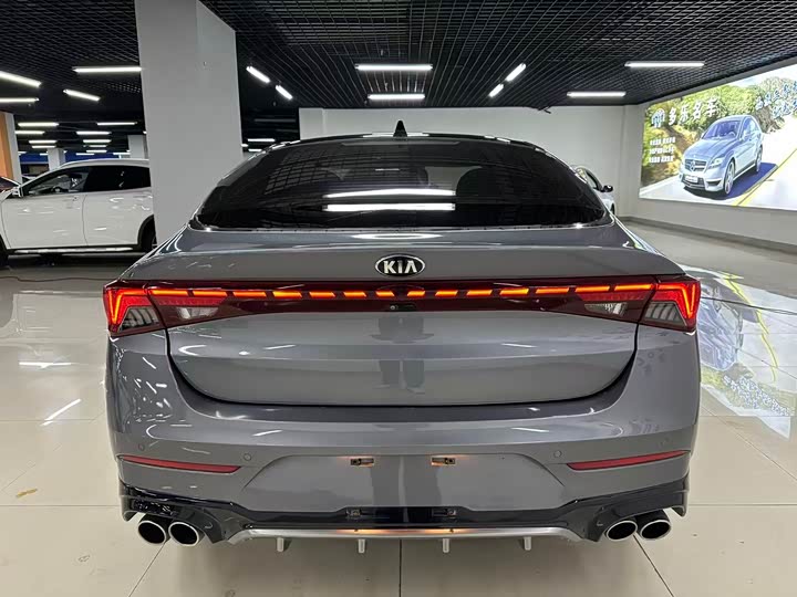 Фото 7 - Kia K5