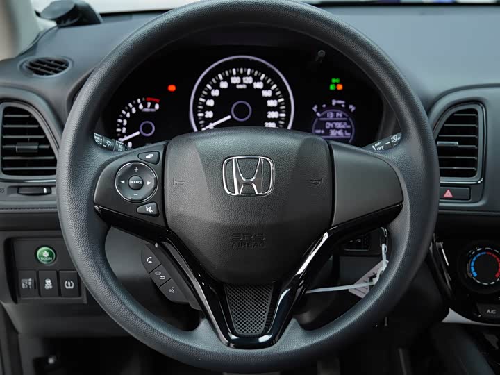 Фото 15 - Honda Vezel