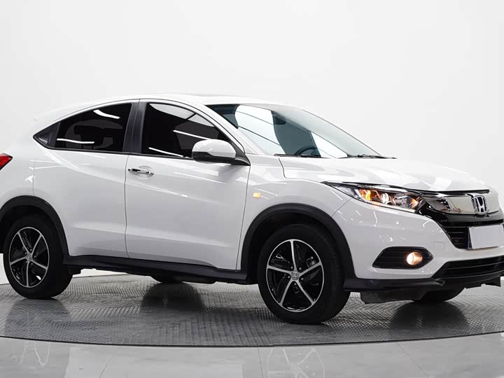 Фото 6 - Honda Vezel