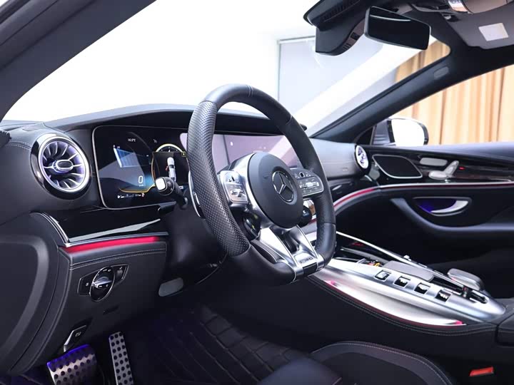 Фото 11 - Mercedes-Benz AMG GT