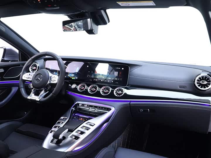 Фото 20 - Mercedes-Benz AMG GT