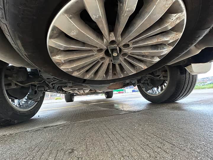 Фото 18 - Tank 500