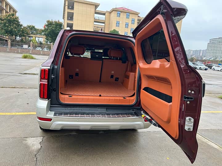 Фото 19 - Tank 500