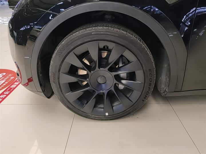 Фото 5 - Tesla Model Y