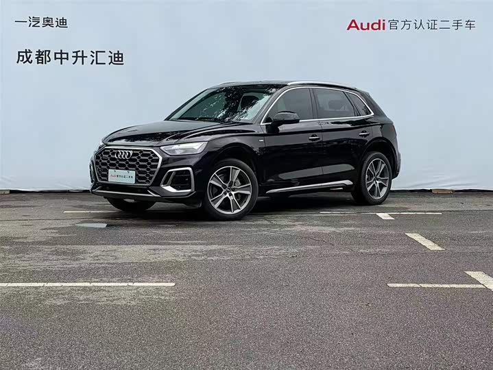 Фото 1 - Audi Q5L