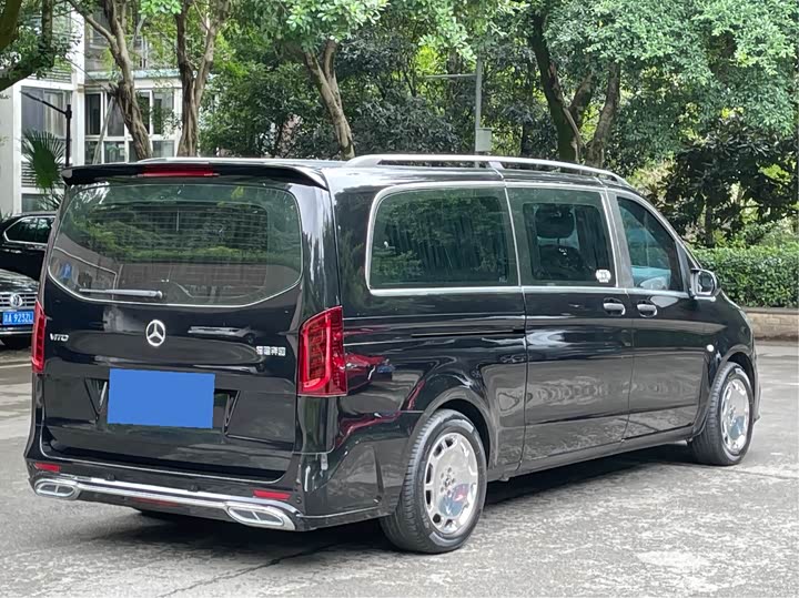 Фото 4 - Mercedes-Benz Vito