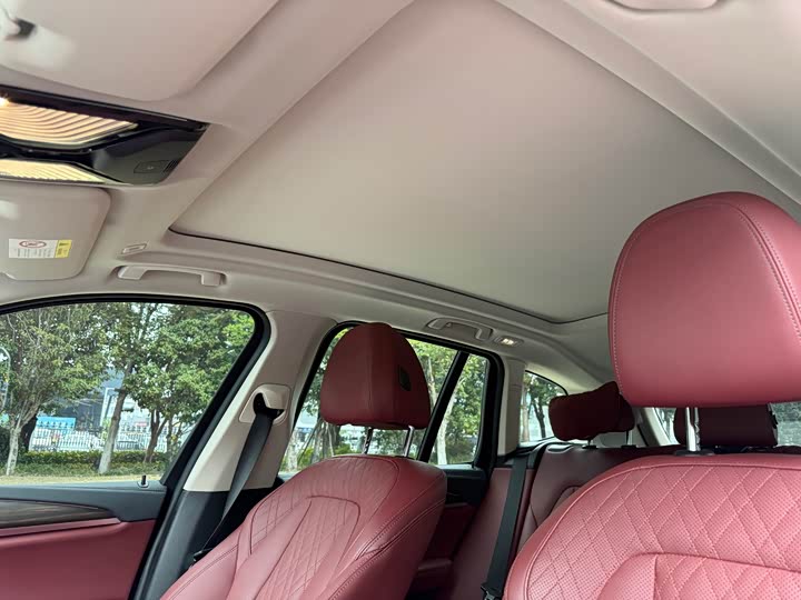 Фото 18 - BMW X3