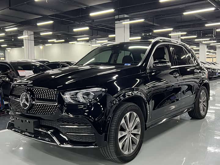 Фото 1 - Mercedes-Benz GLE-Class