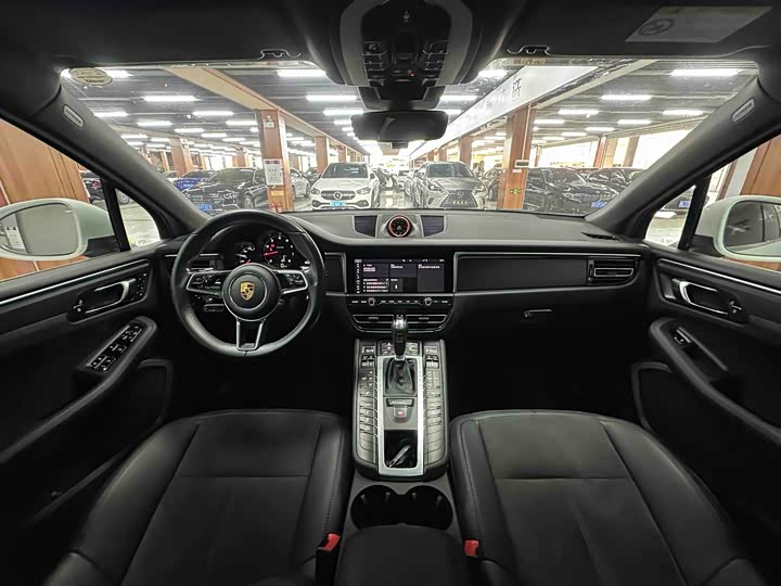Фото 4 - Porsche Macan
