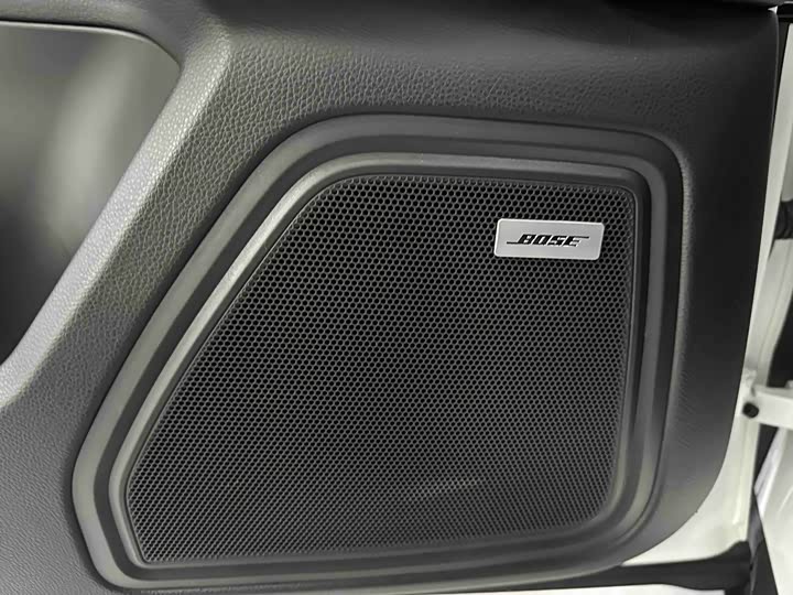 Фото 9 - Porsche Macan