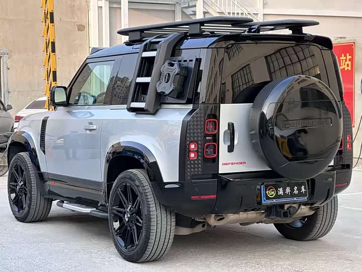 Фото 5 - Land Rover Defender