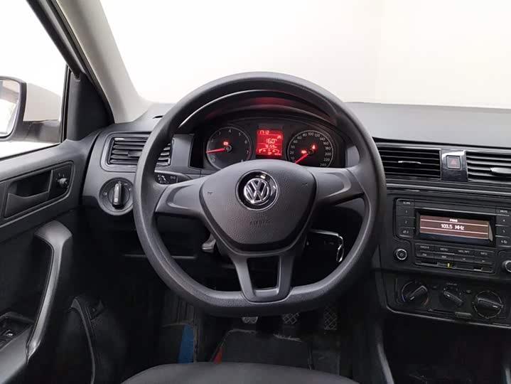 Фото 15 - Volkswagen Santana