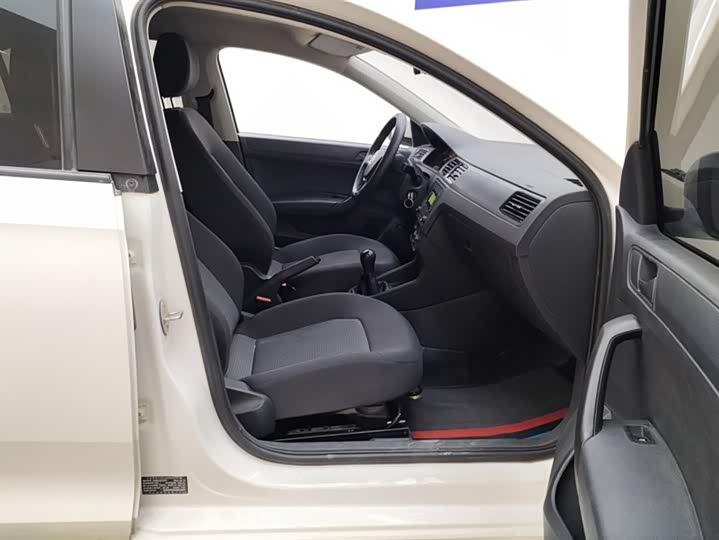 Фото 8 - Volkswagen Santana