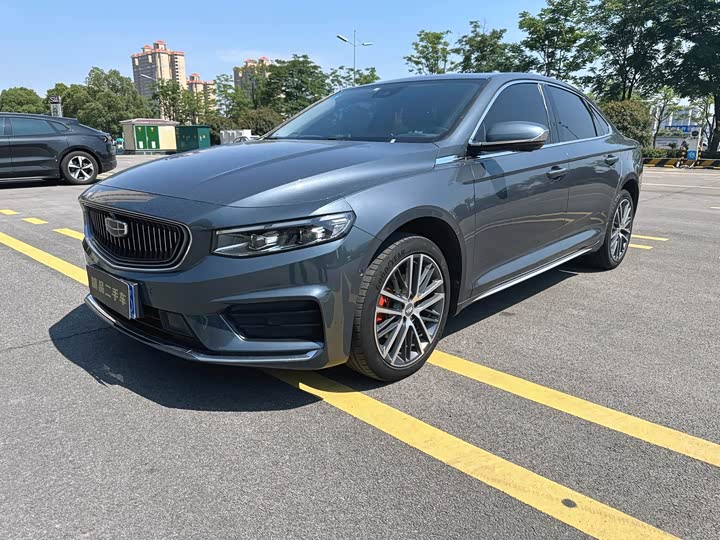 Фото 1 - Geely Preface