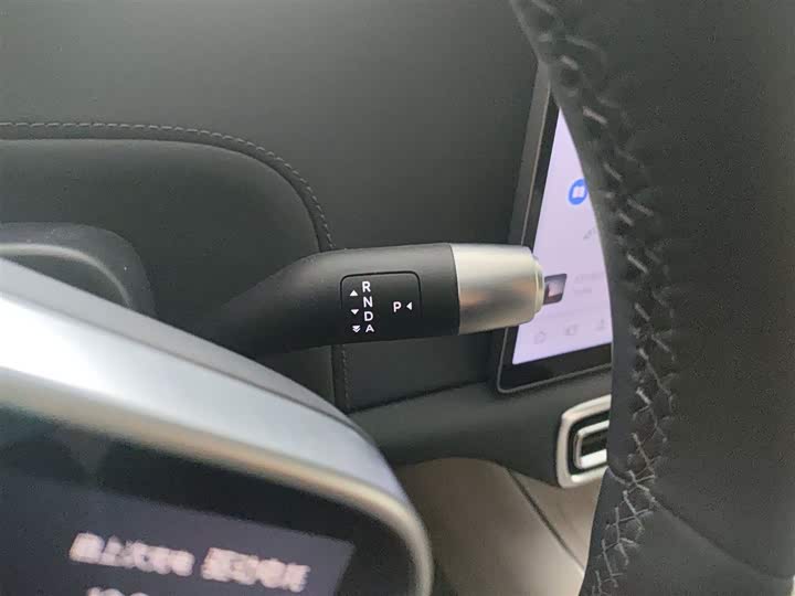 Фото 14 - LiXiang L6