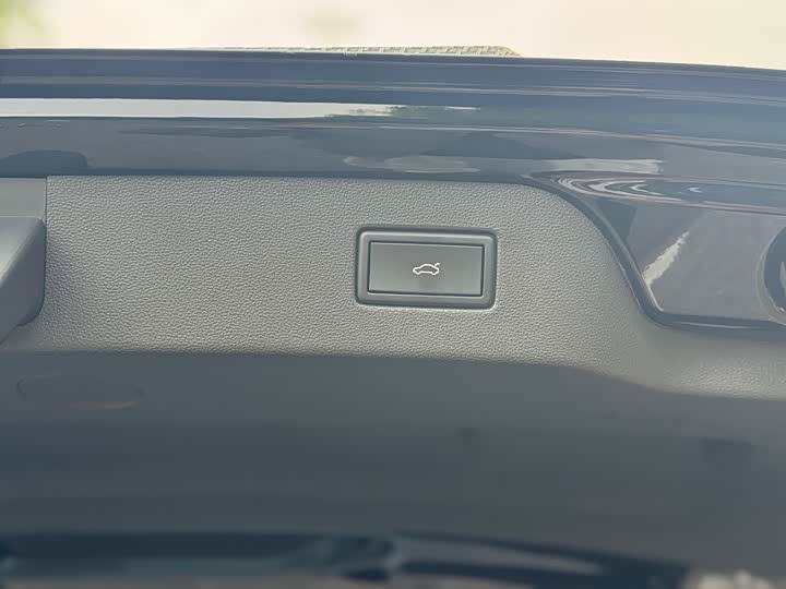 Фото 28 - Volkswagen Passat