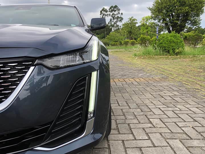 Фото 11 - Cadillac CT5