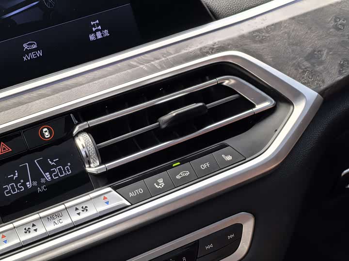 Фото 13 - BMW X5