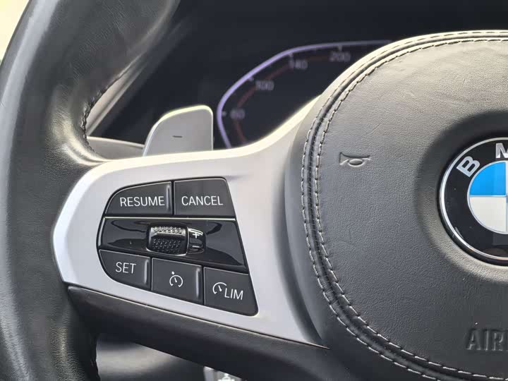 Фото 18 - BMW X5