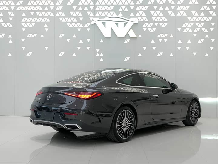 Фото 4 - Mercedes-Benz CLE-Class