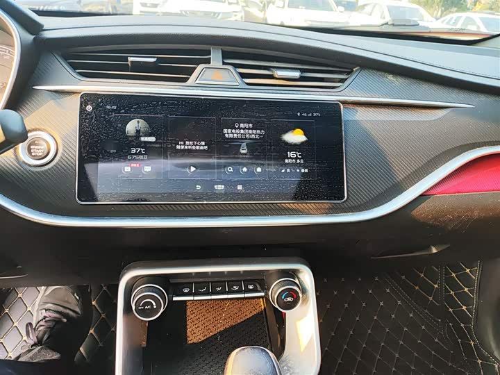 Фото 13 - Geely Binrui