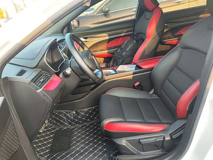 Фото 15 - Geely Binrui