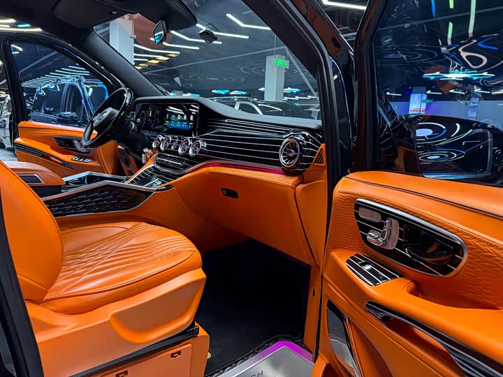 Фото 15 - Mercedes-Benz Vito