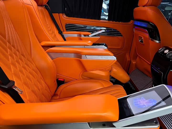 Фото 21 - Mercedes-Benz Vito