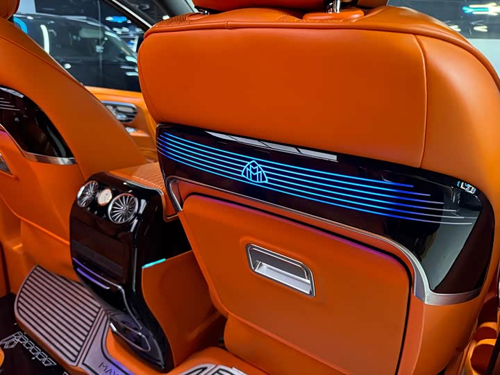 Фото 23 - Mercedes-Benz Vito